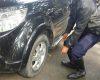 Ban Mobil Bocor Pada Bagian Pentil