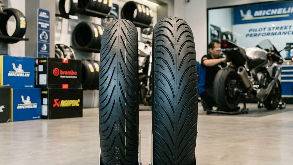 Daftar Harga Ban Michelin Pilot Street 2 Ring 14 Matic